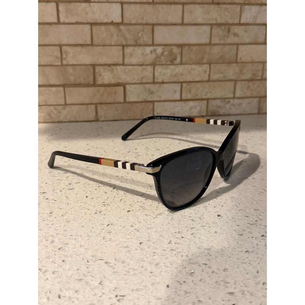Burberry Sunglasses B4216 3001/T3 57-16-140 Cats-Eye Black Polarized Gradient